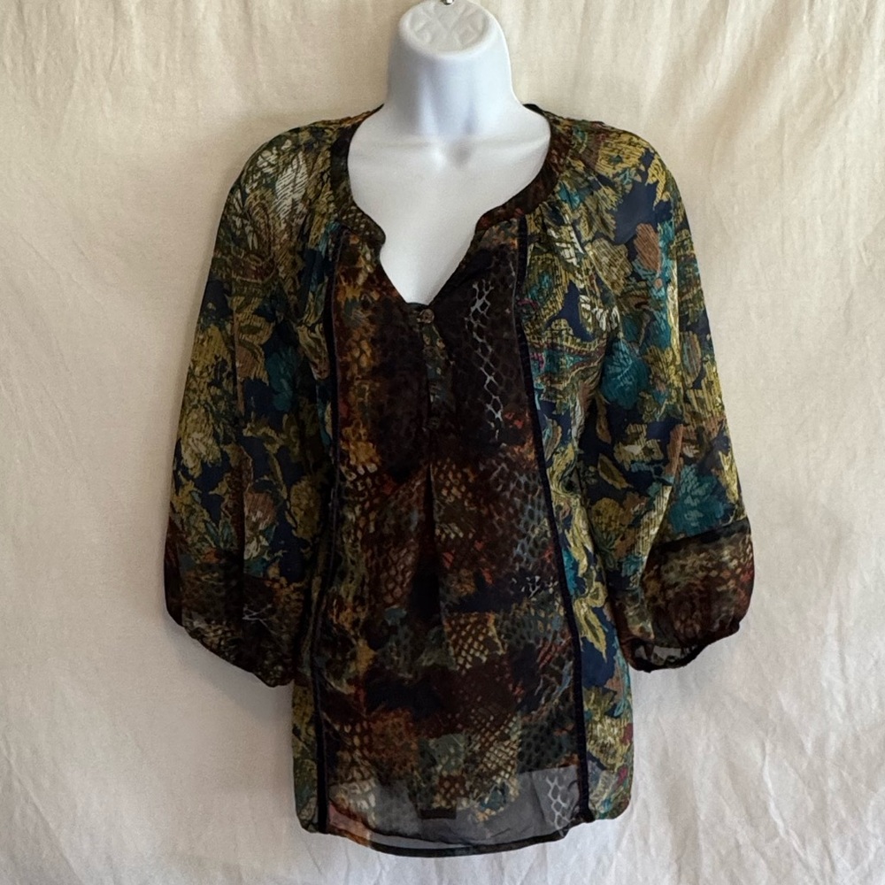 E-83 Roz & Ali Blue & Cream Paisley Lined 1/2 Sleeve‎ Pullover Blouse Size S
